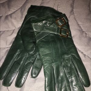 Hot deep green leather Coach gloves